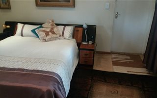 3 Bedroom House in Highway Gardens