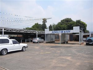 1000 m² Commercial space in Witfield