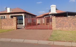 3 Bedroom House in Middelburg Central