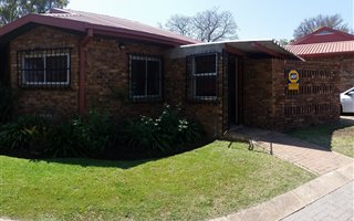 2 Bedroom House in Brits