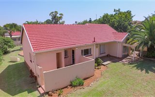 3 Bedroom House in Birch Acres