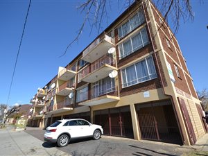 2 Bed Apartment in Forest Hill