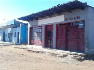 Retail space in Senaoane