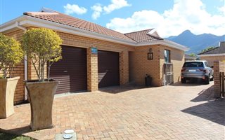 3 Bedroom House in George East