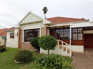 3 Bed House in Greenfields