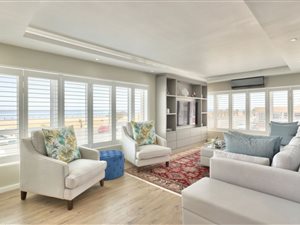 3 Bed Apartment in Mouille Point