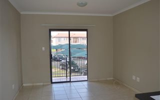 2 Bedroom Apartment in Grobler Park