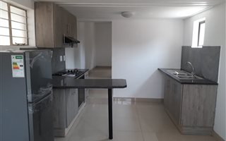 1 Bedroom Garden Cottage in Hurlyvale