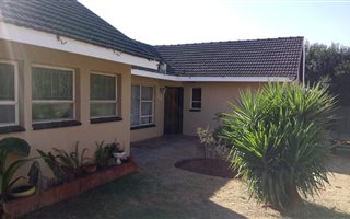 3 Bedroom House in Dalpark Proper
