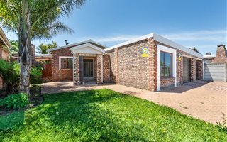2 Bedroom Townhouse in George South