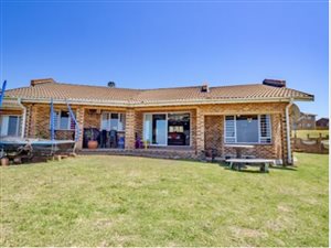 3 Bed House in Treasure Beach