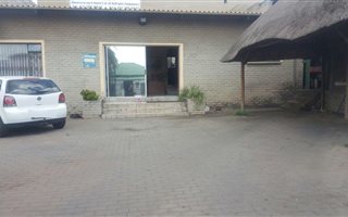 600 m² Industrial space in Brakpan North