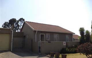 3 Bedroom Townhouse in Heidelberg Central