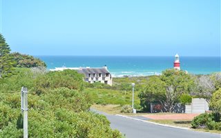 757 m² Land available in Agulhas