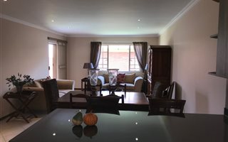 3 Bedroom Townhouse in Mooikloof Ridge