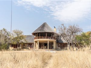 4 Bed House in Zebula Golf Estate