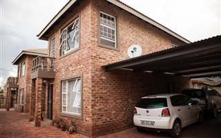 2 Bedroom House in Potchefstroom Central