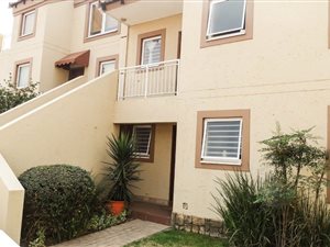 2 Bed Apartment in Sunninghill