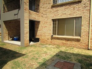 2 Bed Flat in Mantevrede