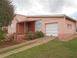 3 Bed House in Ashton