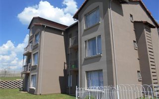 2 Bedroom Flat in Benoni CBD