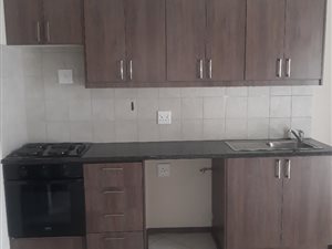 1 Bed Apartment in Brandwag