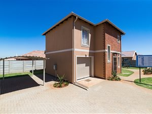 4 Bed House in Diepkloof