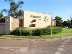 2 Bed Apartment in Glen Lauriston