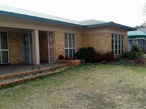4 Bed House in Vanderbijlpark SW5