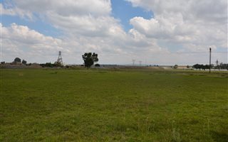 1224 m² Land available in Struisbult