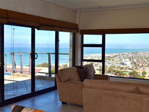 3 Bed Townhouse in Mountainside
