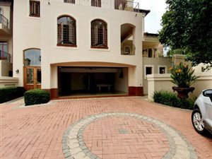 3 Bed House in Sterrewag