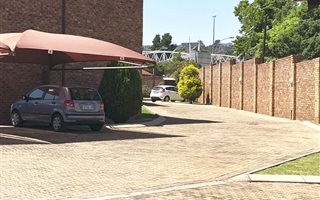 3 Bedroom Townhouse in Oriel