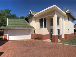 4 Bed House in Mt Edgecombe