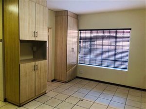 1 Bed Apartment in Minerva Gardens