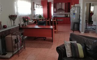 3 Bedroom House in Clubview