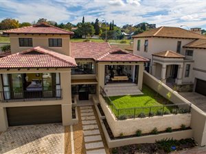 4 Bed House in Durbanville Central