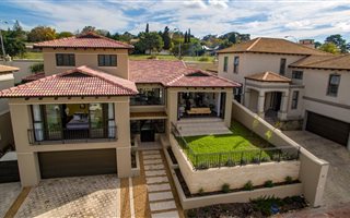 4 Bedroom House in Durbanville Central