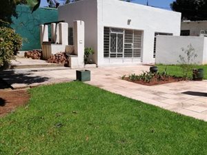 1 Bed House in Westdene