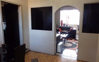 2 Bedroom Apartment in Bellevue
