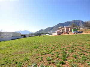 799 m² Land available in La Pastorale