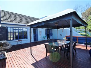 3 Bed Townhouse in Knysna Central