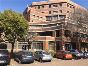 1282 m² Commercial space in Parktown
