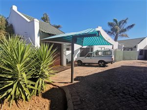 2 Bed Apartment in Krugersdorp North