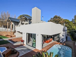 4 Bedroom House in Mostertsdrift