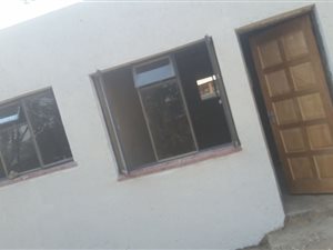 Bachelor apartment in Van Ryn SH