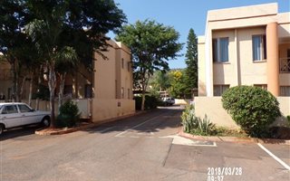2 Bedroom Apartment in Magalieskruin
