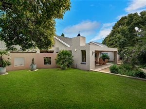 3 Bed House in Weltevreden Park