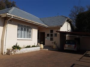 3 Bed House in The Gardens