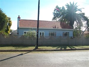 3 Bed House in Manor